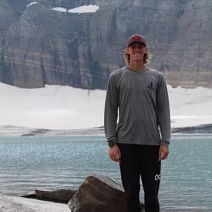 Meet your Posher, Aaron